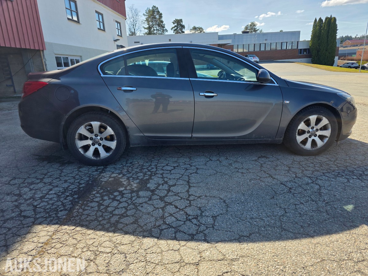 2010 OPEL INSIGNIA 2.0 CDTI 131HK AUTOMAT – REP.OBJEKT