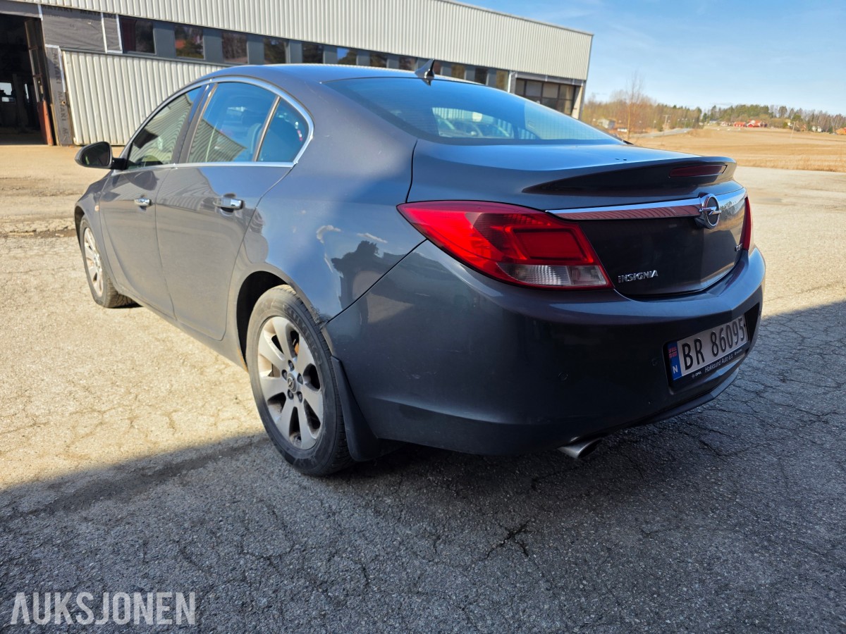 2010 OPEL INSIGNIA 2.0 CDTI 131HK AUTOMAT – REP.OBJEKT
