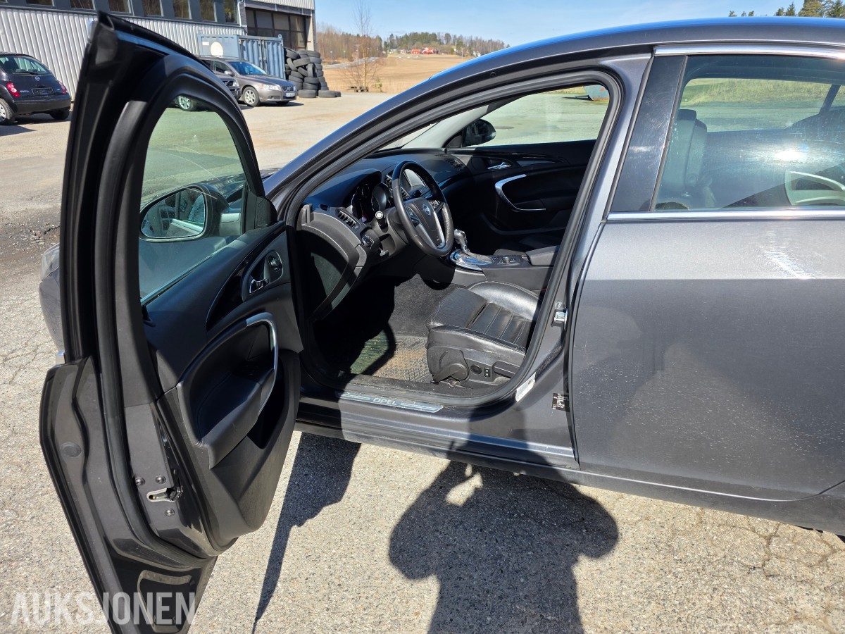 2010 OPEL INSIGNIA 2.0 CDTI 131HK AUTOMAT – REP.OBJEKT