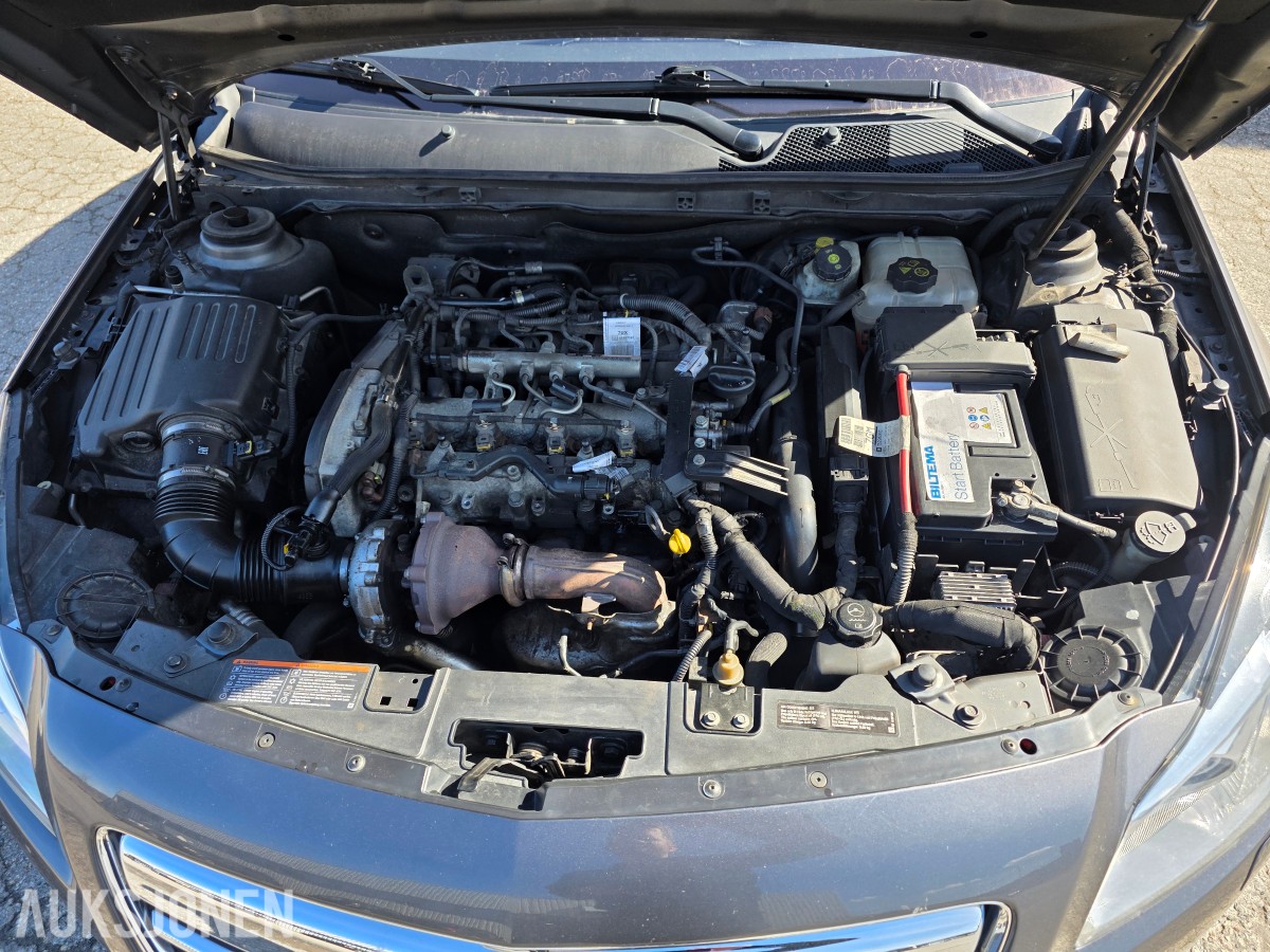 2010 OPEL INSIGNIA 2.0 CDTI 131HK AUTOMAT – REP.OBJEKT