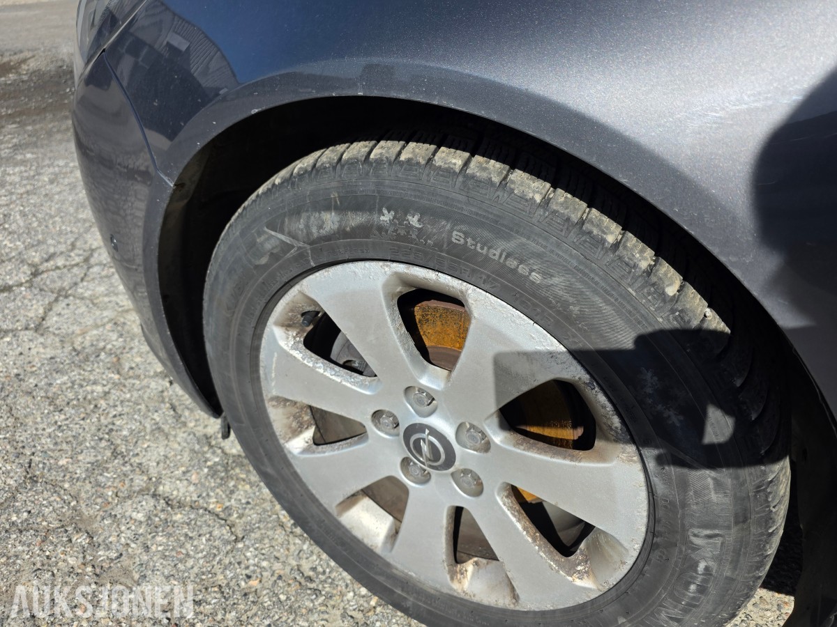 2010 OPEL INSIGNIA 2.0 CDTI 131HK AUTOMAT – REP.OBJEKT