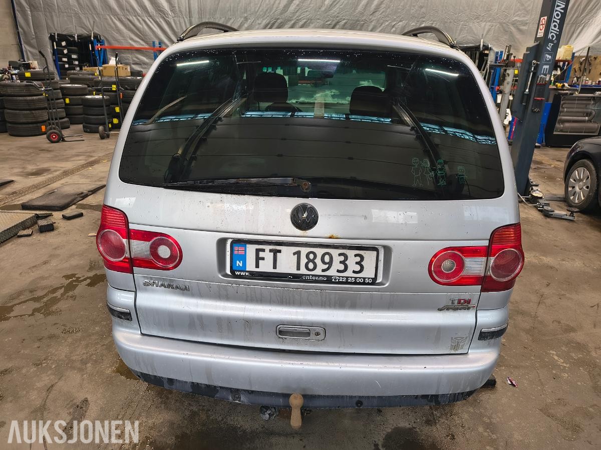 2004 Volkswagen Sharan 1.9 Diesel, Reparasjonsobjekt