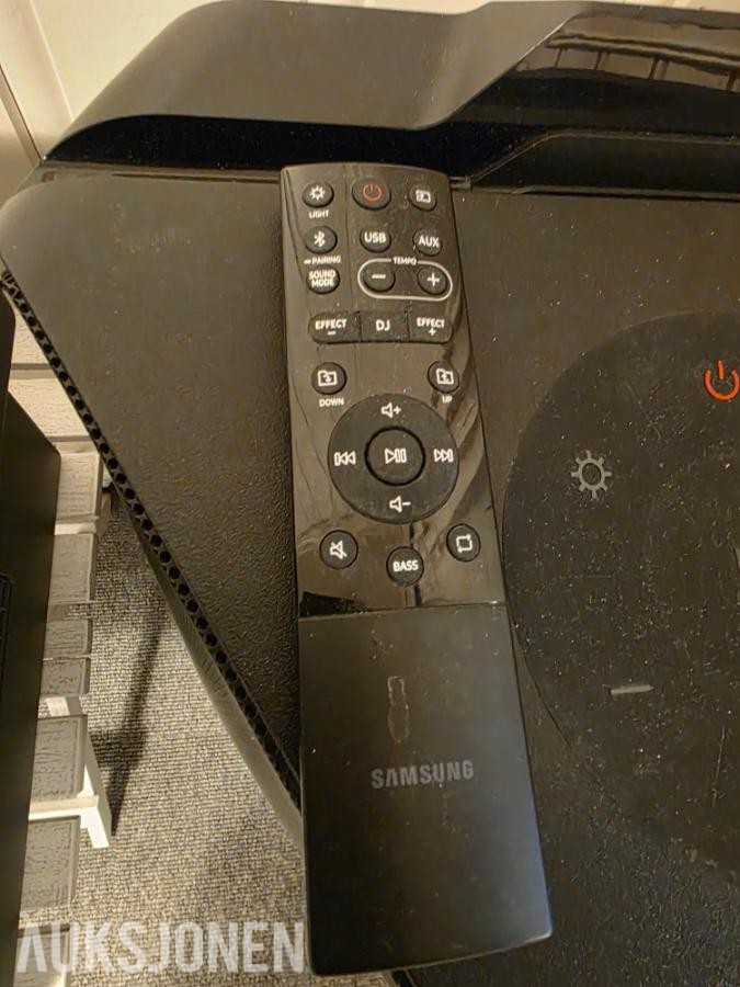 2023 Samsung party T70