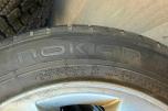 Komplett sett 16" sommerdekk med BMW-felg + sett 16" Nokian vinterdekk