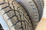 Komplett sett 16" sommerdekk med BMW-felg + sett 16" Nokian vinterdekk