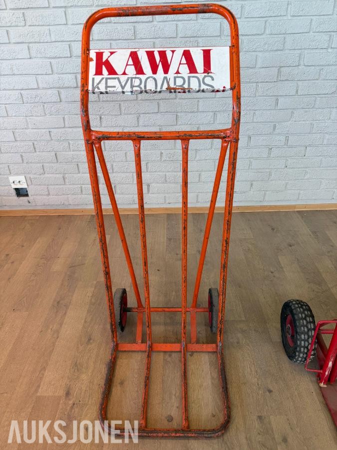 3 x jekketraller og 2 x sekketraller