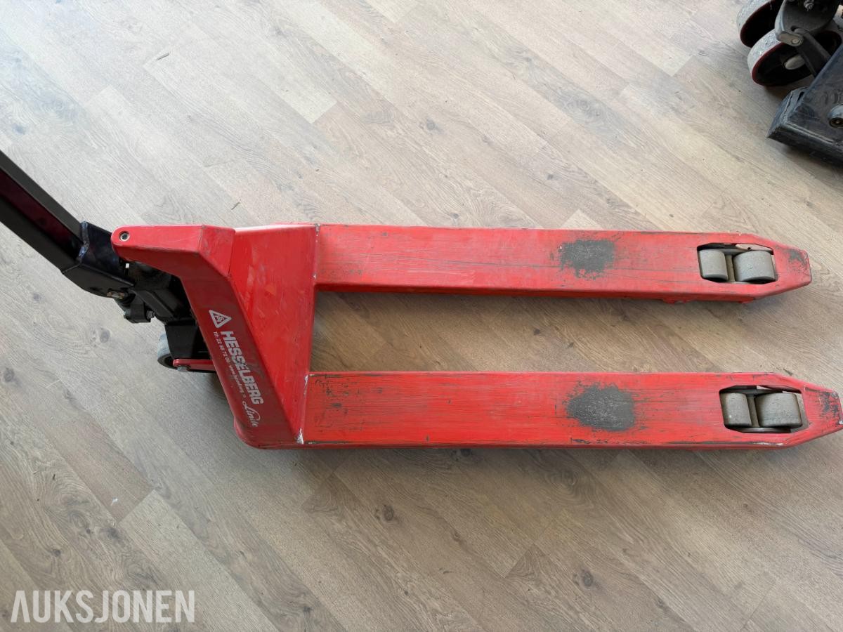 3 x jekketraller og 2 x sekketraller