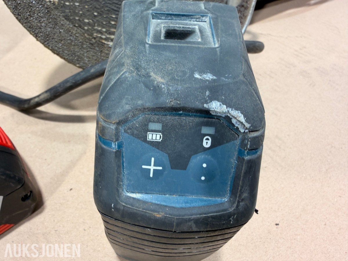 Bosch verktøypakke 18V – drill, muttertrekker, vinkelsliper, laser og tilbehør
