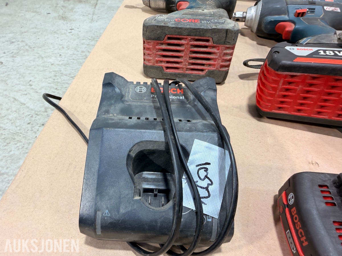 Bosch verktøypakke 18V – drill, muttertrekker, vinkelsliper, laser og tilbehør