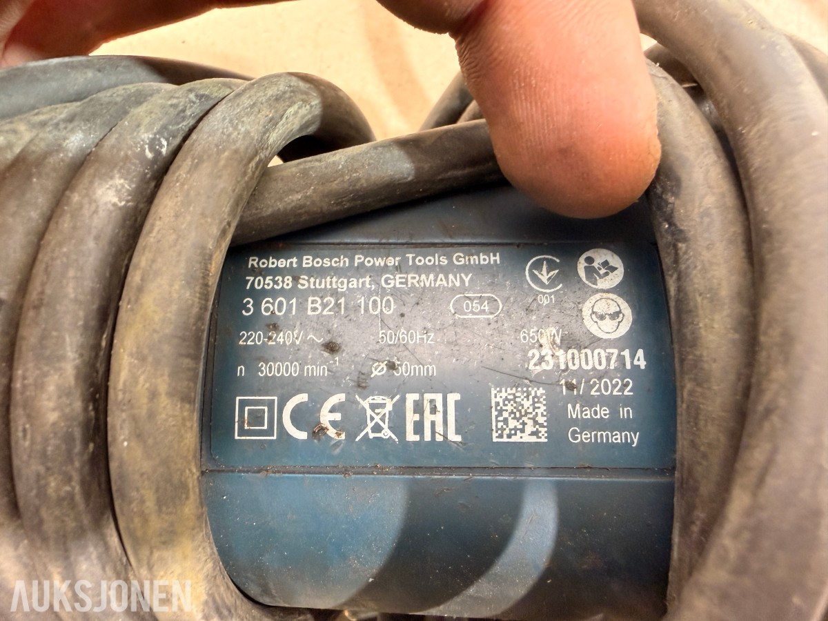 Bosch verktøypakke 18V – drill, muttertrekker, vinkelsliper, laser og tilbehør