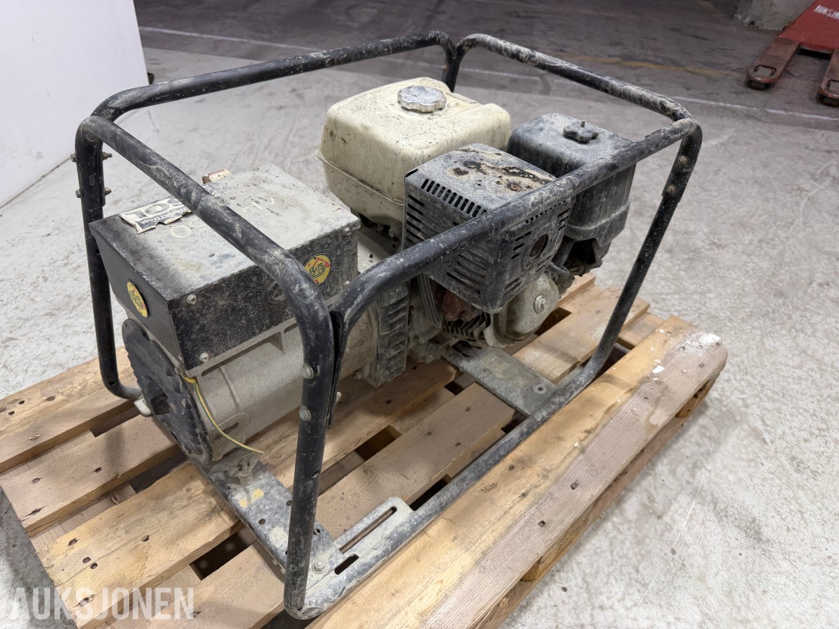 Inmesol AH-850 strømaggregat 400V 3FAS med Honda GX390