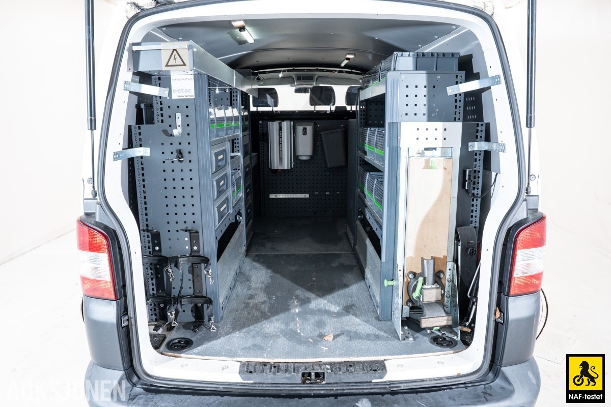 2014 Volkswagen TRANSPORTER 2.0 TDI 140HK 4MOTION HENGERFESTE VARMER INNREDNING
