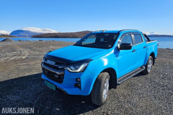 2025 Isuzu D-max, 1,9 163hk 4x4 aut 4d, 16800 km, Nybilgaranti, 3500 kg hengervekt