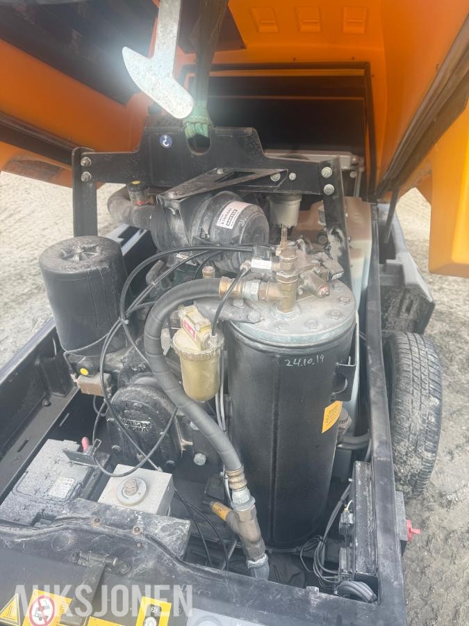 2015 Atlas Copco M43PE Kompressor med lite timer.