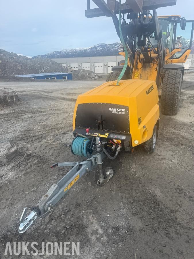 2015 Atlas Copco M43PE Kompressor med lite timer.