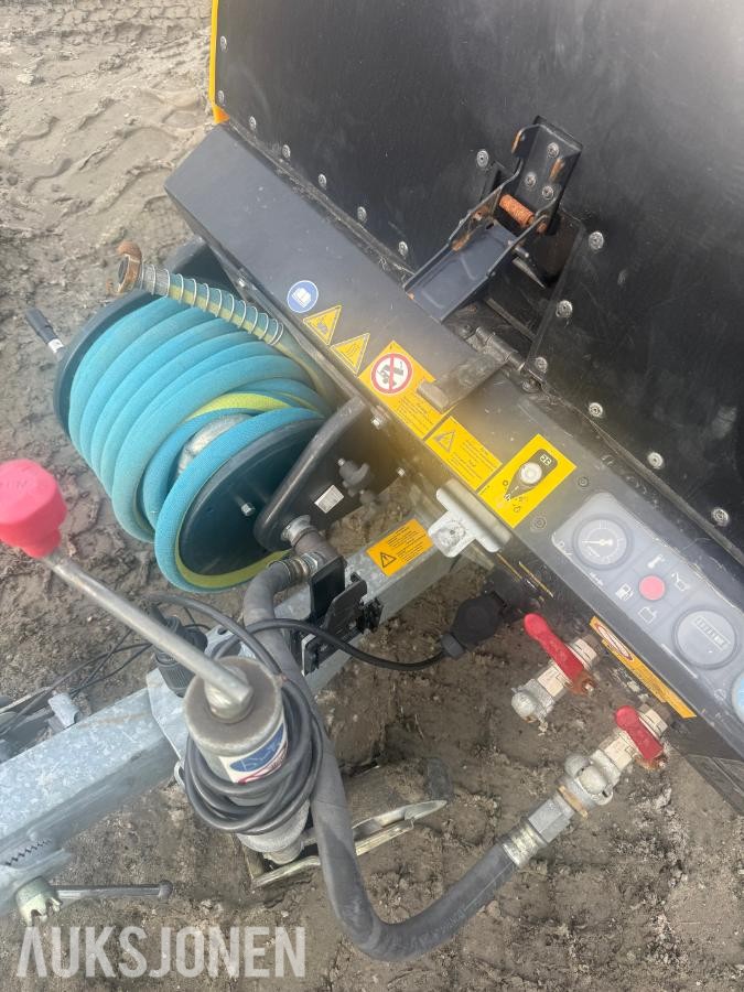2015 Atlas Copco M43PE Kompressor med lite timer.