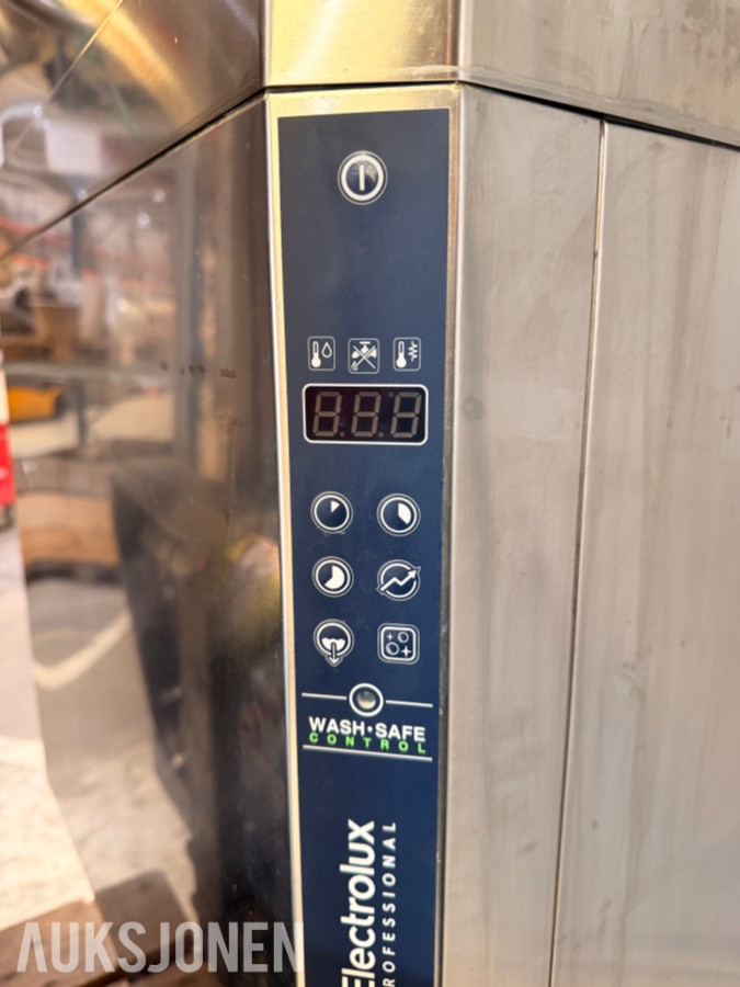 2022 Electrolux Professional EHT8 hetteoppvaskmaskin 400V 3FAS 80 kurver/time