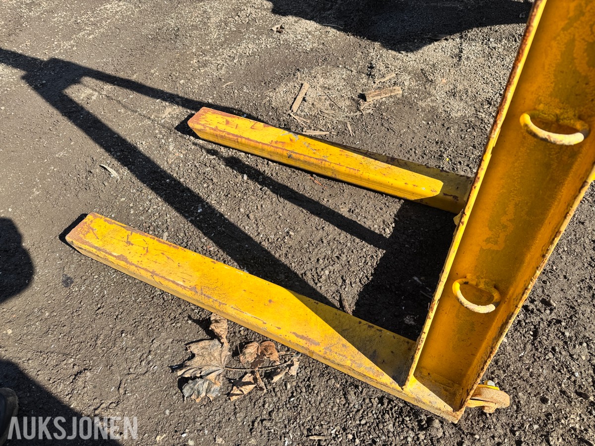 2015 Pallegafler til kranløft 2500kg