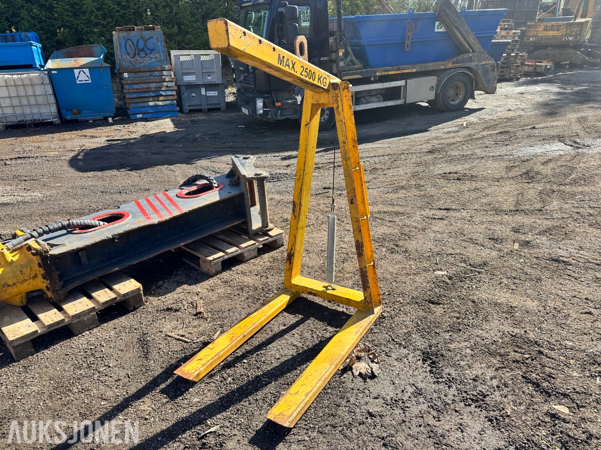 2015 Pallegafler til kranløft 2500kg