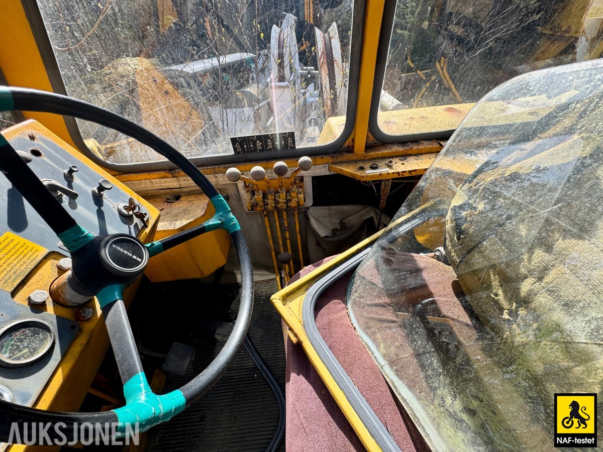 1977 Moelven MK 698 Kran