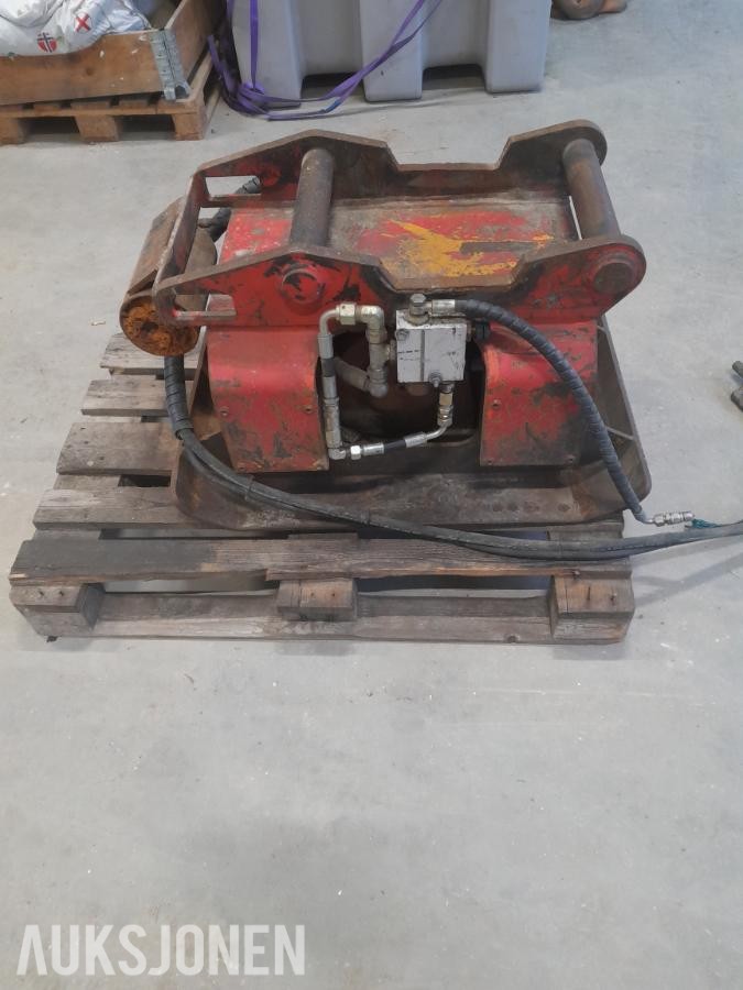 Hydraulisk vibroplate til gravemaskin - S60 feste.