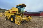1983 New Holland 8040 Skurtresker – 12 fot skjærebord / halmkutter