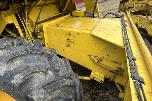 1983 New Holland 8040 Skurtresker – 12 fot skjærebord / halmkutter