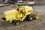 1983 New Holland 8040 Skurtresker – 12 fot skjærebord / halmkutter