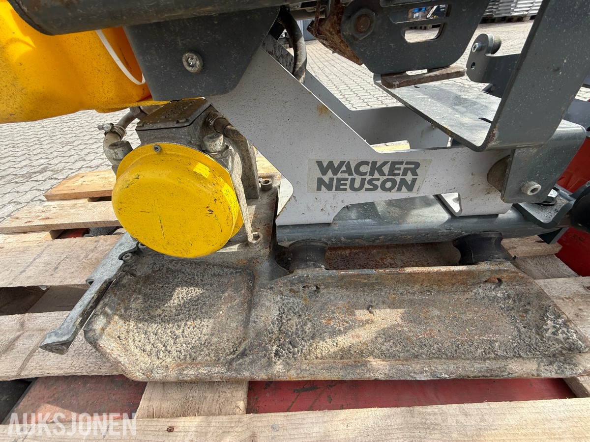 2023 Vibroplate AP1850we m/vann