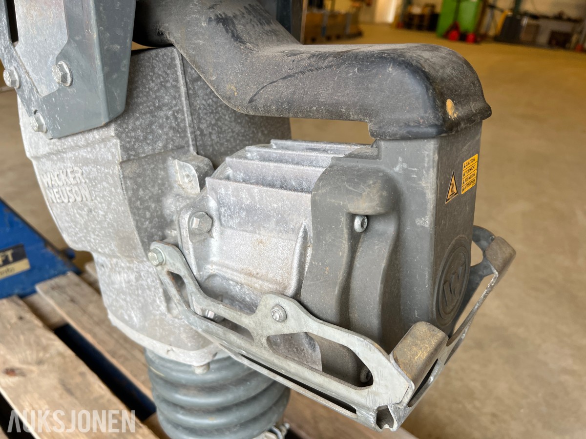 2023 Wacker Neuson WN stamper AS50e u/batteri og lader