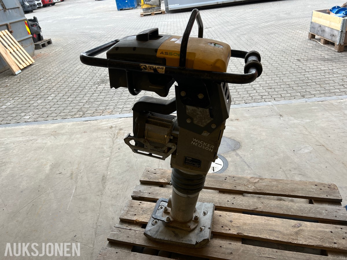 2023 Wacker Neuson WN stamper AS50e u/batteri og lader