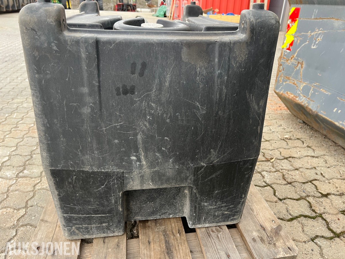 2023 Emiliana transport tank 220 liter diesel m/12V pumpe
