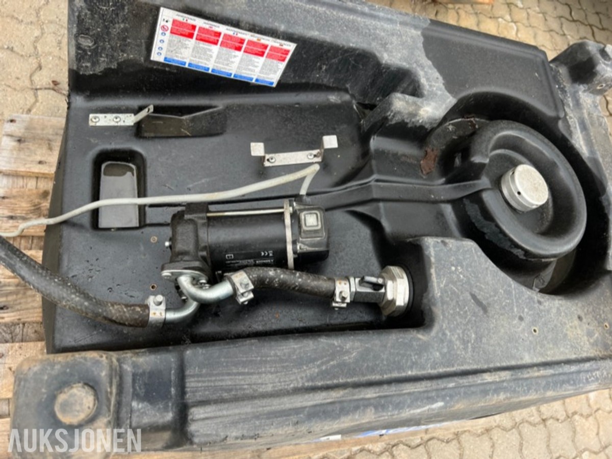 2023 Emiliana transport tank 220 liter diesel m/12V pumpe