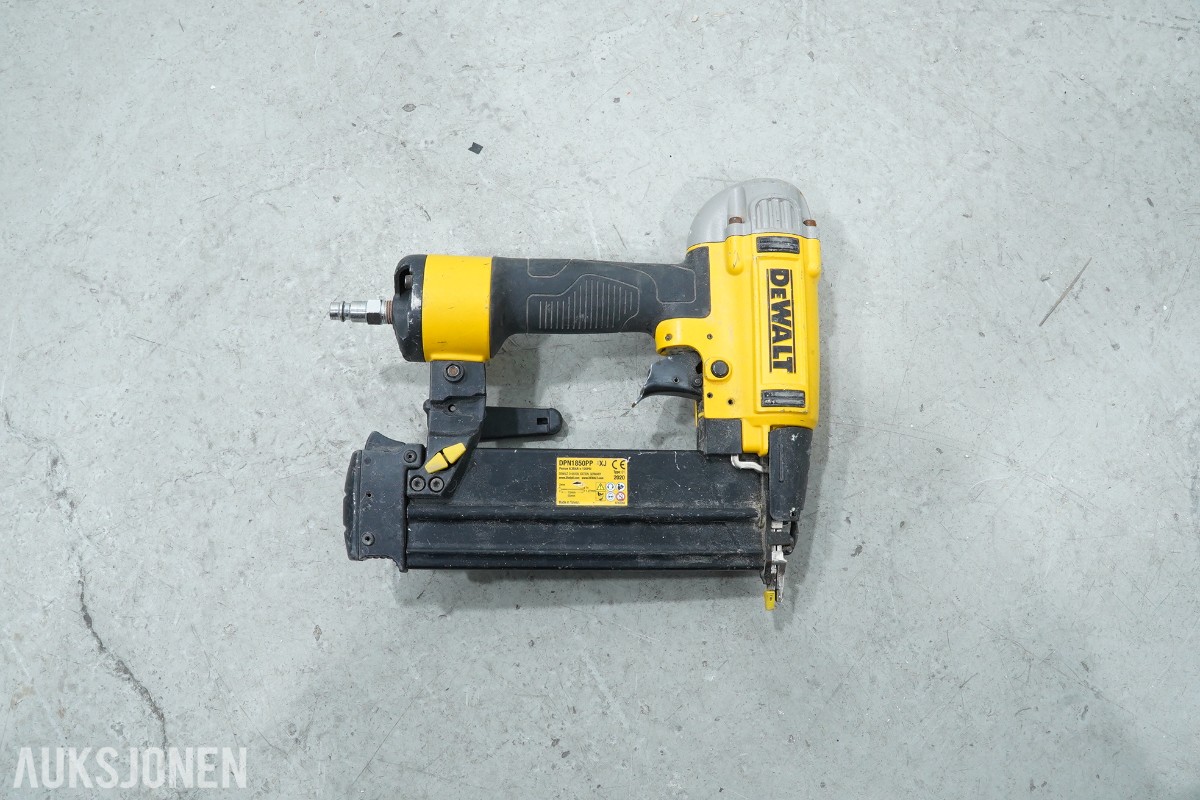 Omfattende DeWalt verktøypakke 12V/18V – INGEN MINSTEPRIS