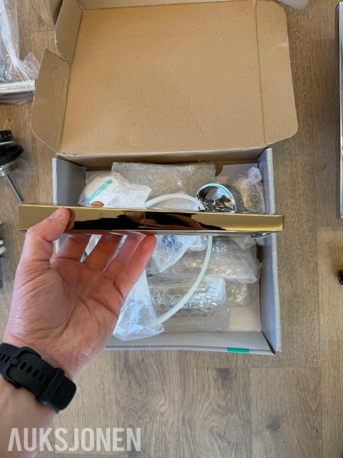 Eksklusivt baderomsutstyr: Hansgrohe, Axor, Dornbracht, Grohe, VikingBad m.m.