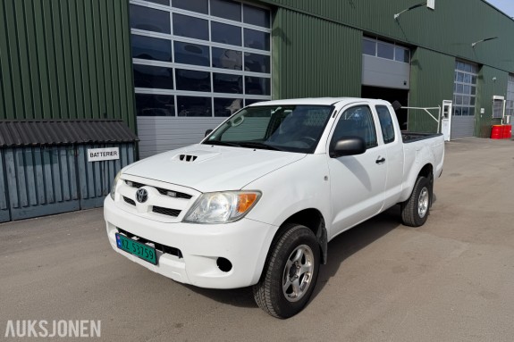 2006 Toyota HILUX 2.5-120 D - 4x4 – Manuell – 177 226 km – Hengerfeste – Ekstra hjulsett
