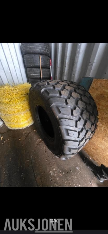 1900 Michelin 600/50R 22.5