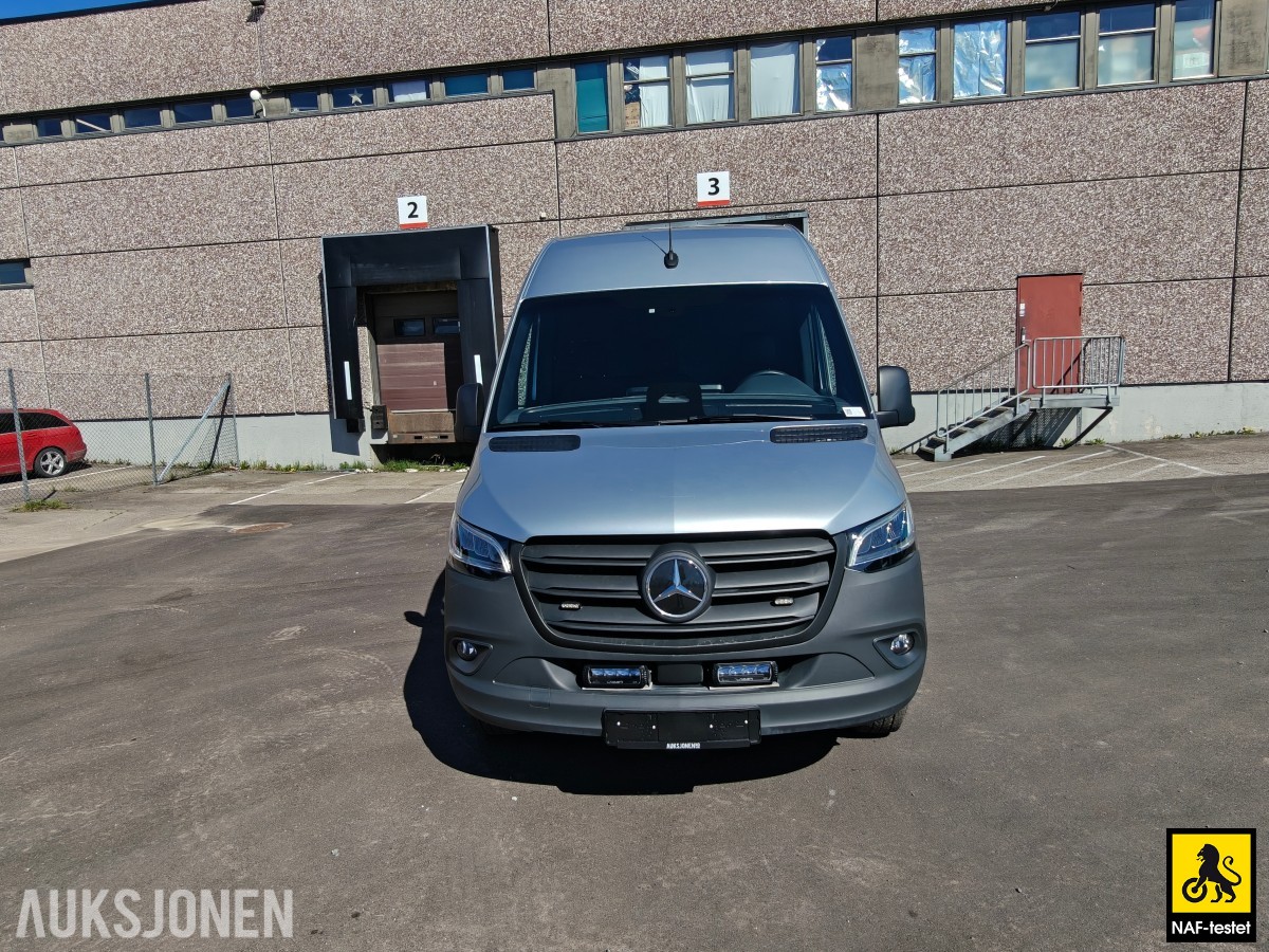 2025 Mercedes-Benz Sprinter NYBILGARANTI HENGERFESTE INNREDNING KAMERA ADAPTIV CRUISE