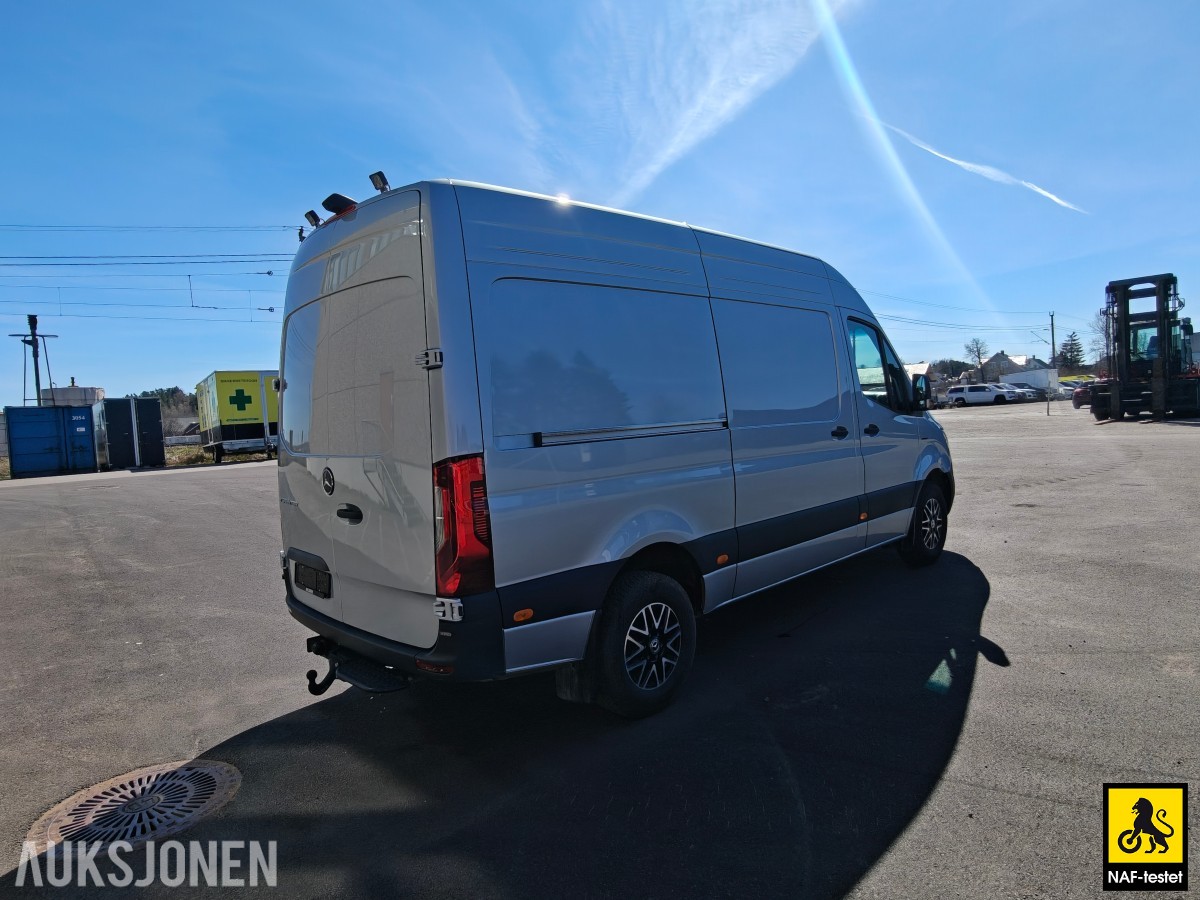 2025 Mercedes-Benz Sprinter NYBILGARANTI HENGERFESTE INNREDNING KAMERA ADAPTIV CRUISE
