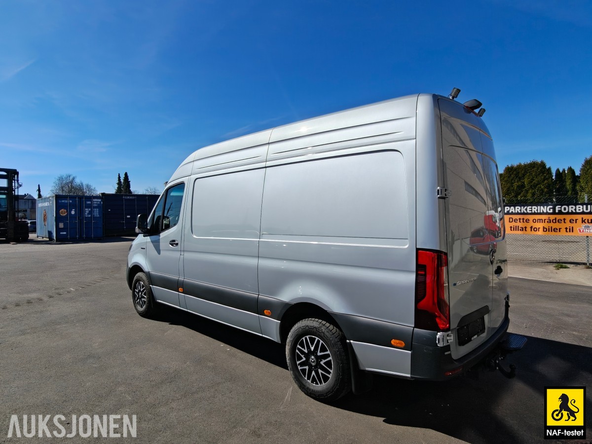 2025 Mercedes-Benz Sprinter NYBILGARANTI HENGERFESTE INNREDNING KAMERA ADAPTIV CRUISE