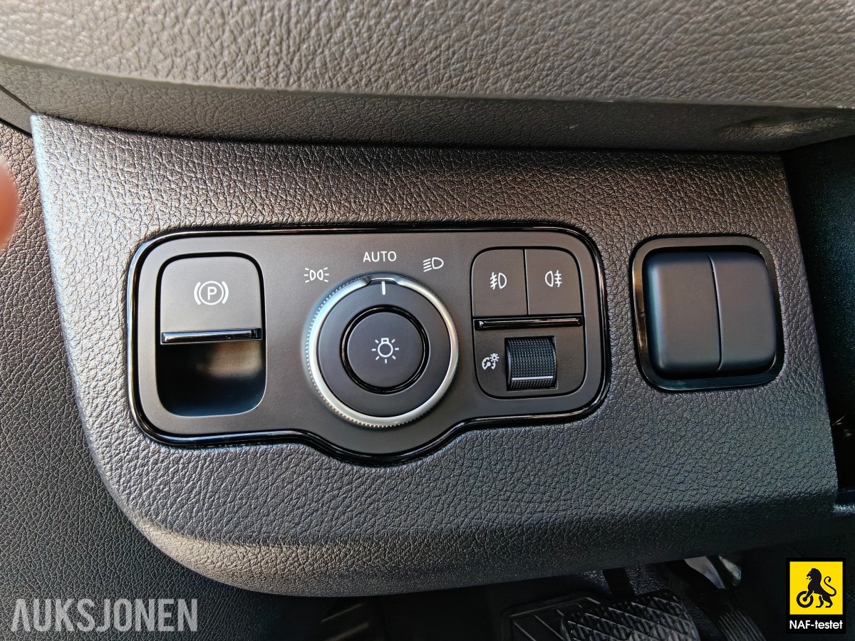 2025 Mercedes-Benz Sprinter NYBILGARANTI HENGERFESTE INNREDNING KAMERA ADAPTIV CRUISE