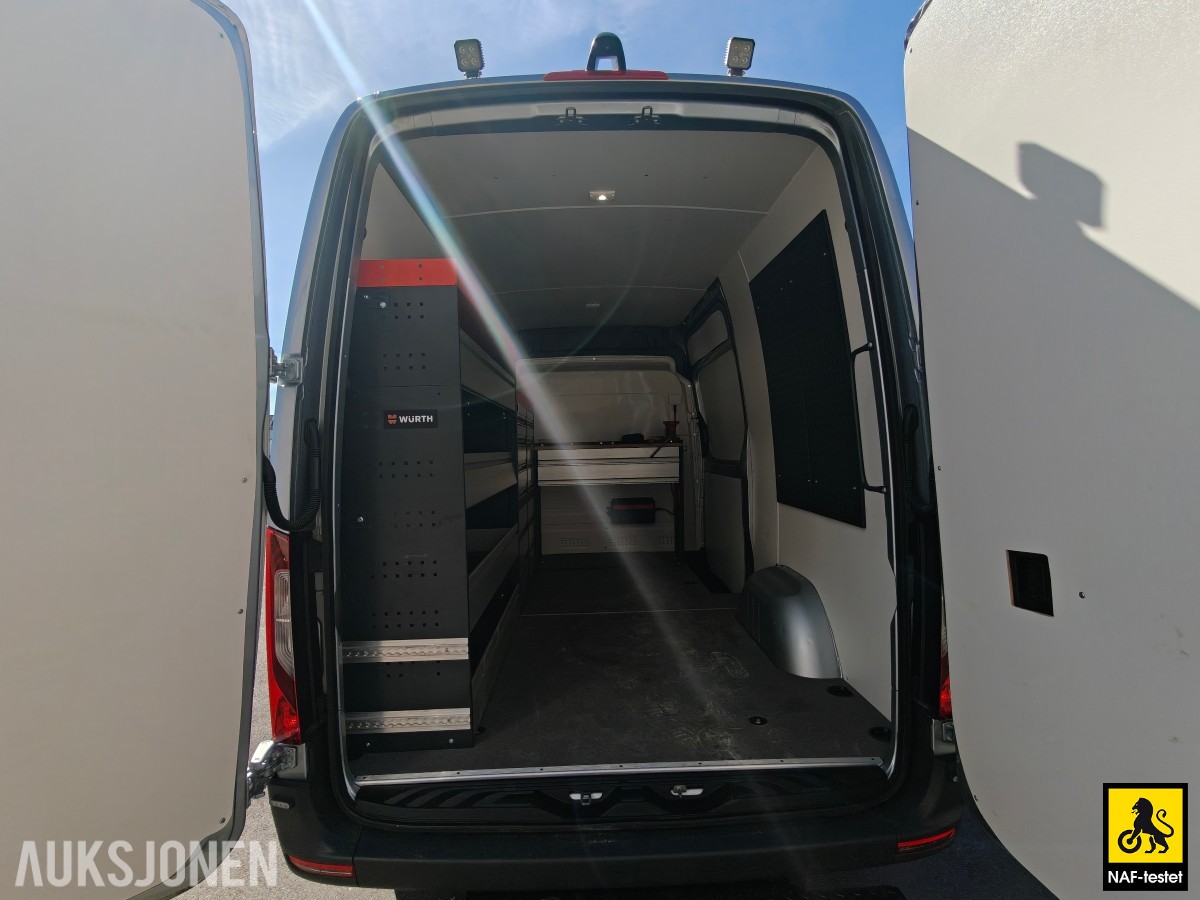 2025 Mercedes-Benz Sprinter NYBILGARANTI HENGERFESTE INNREDNING KAMERA ADAPTIV CRUISE