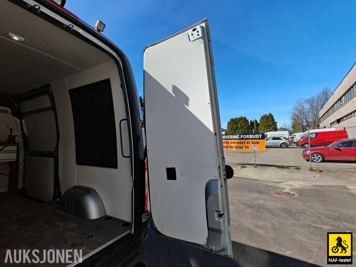 2025 Mercedes-Benz Sprinter NYBILGARANTI HENGERFESTE INNREDNING KAMERA ADAPTIV CRUISE