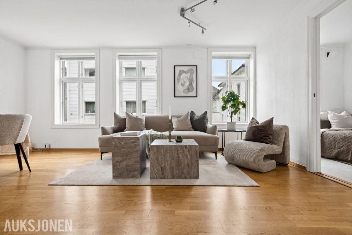 KOMPLETT INTERIØRPAKKE FOR BOLIGSTYLING – SELGES SAMLET