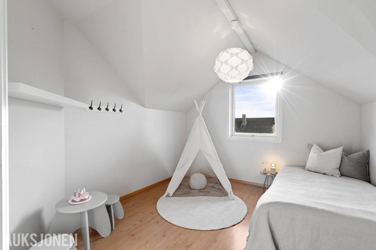 KOMPLETT INTERIØRPAKKE FOR BOLIGSTYLING – SELGES SAMLET