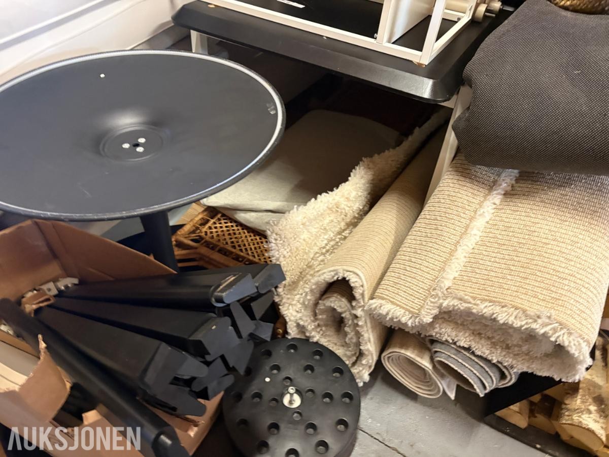 KOMPLETT INTERIØRPAKKE FOR BOLIGSTYLING – SELGES SAMLET