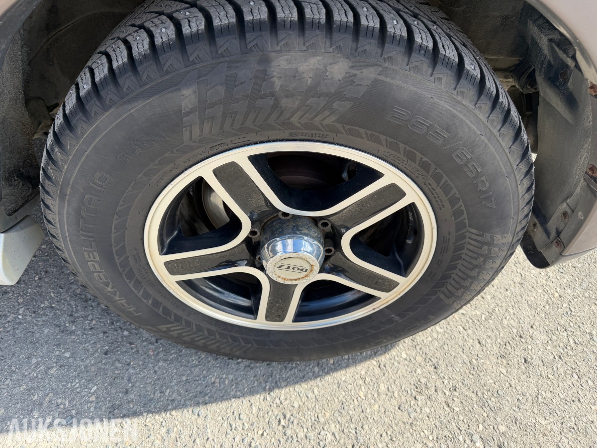 2010 Mitsubishi PAJERO 3.2-200 D 4WD