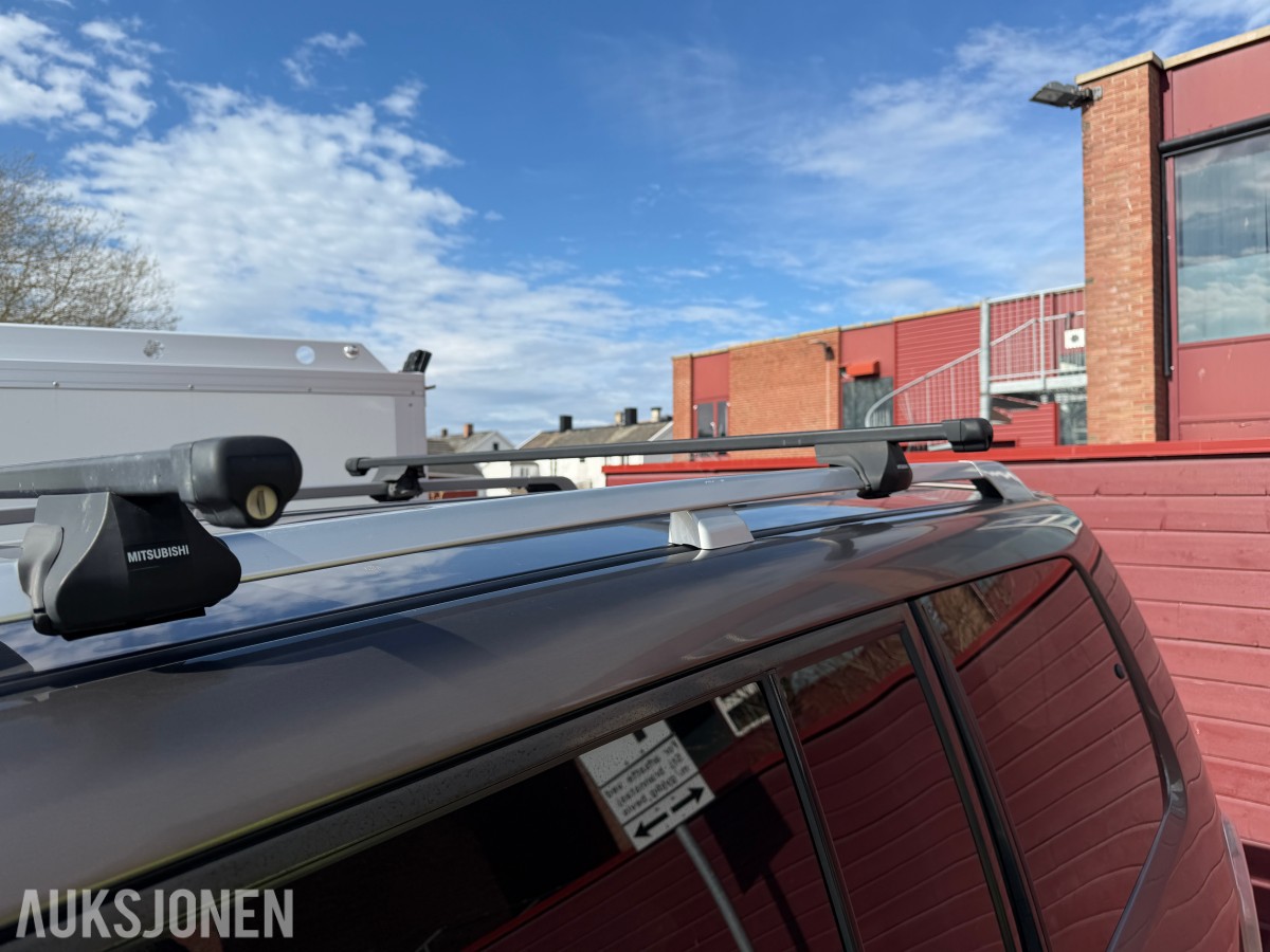 2010 Mitsubishi PAJERO 3.2-200 D 4WD