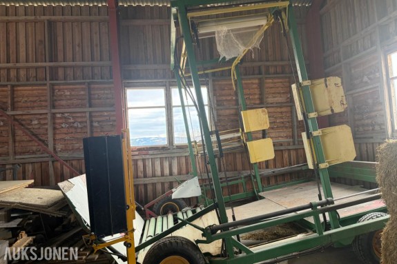 1995 Pakkemaskin til 4 kantbunter 240cm