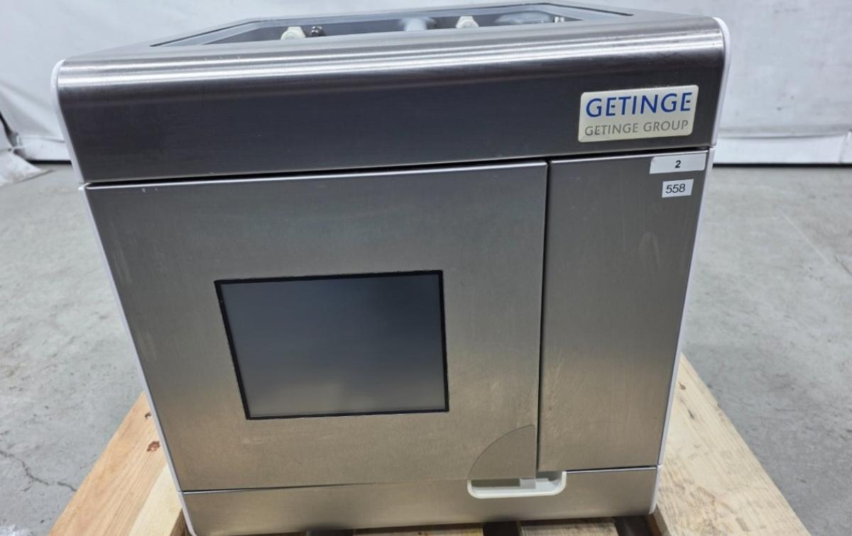 Getinge Quadro Avanti autoklav – 230V, 2200W (2012)